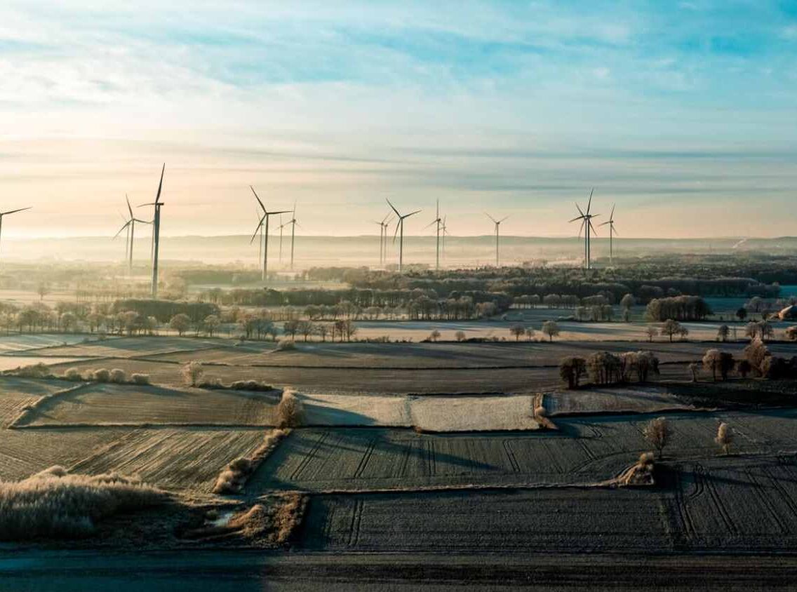 niebo sky wintturbin wiatraki